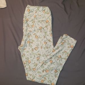 TC Lularoe leggings